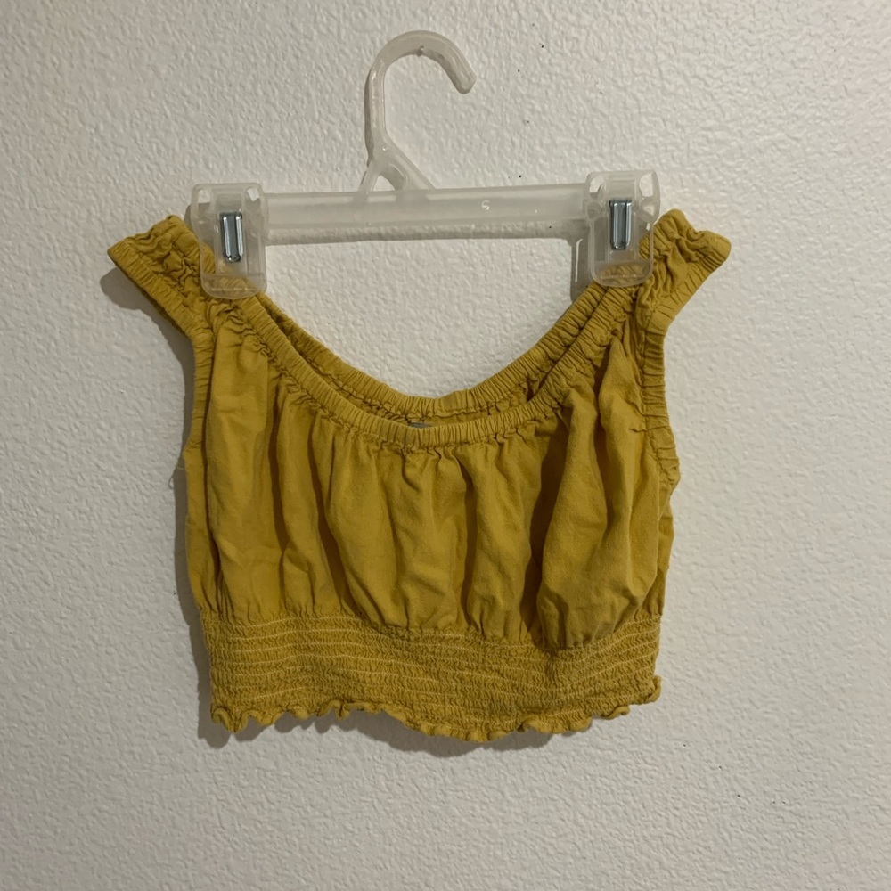 NWOT Brandy Melville Marilyn Top - Picture 3 of 4